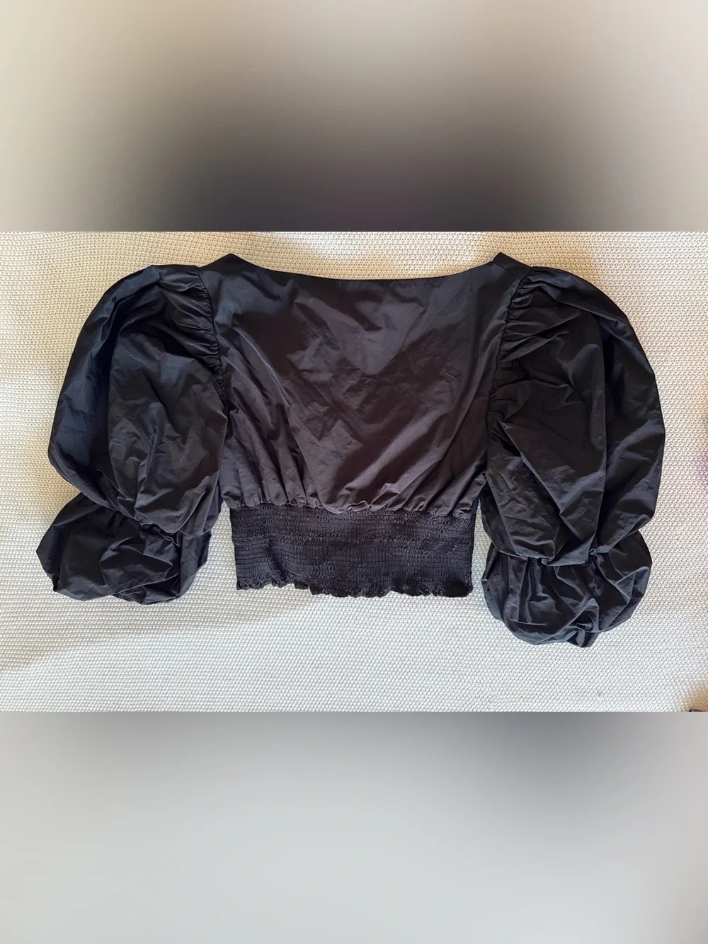 TOPSHOP Taffeta Puff Sleeve Blouse Smocked Black Crop Top - Picture 6 of 13